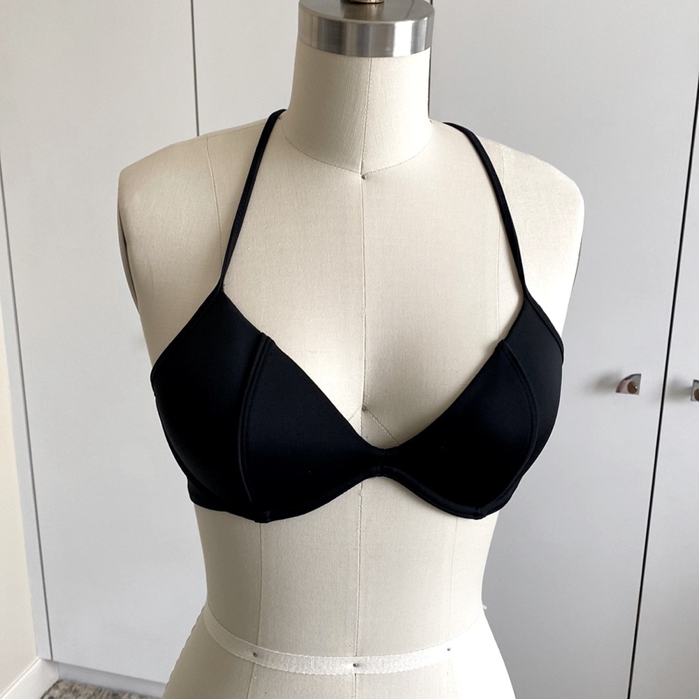 Black Bathing Top w hot pink lining Size S
